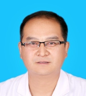 副主任医师 杨发英