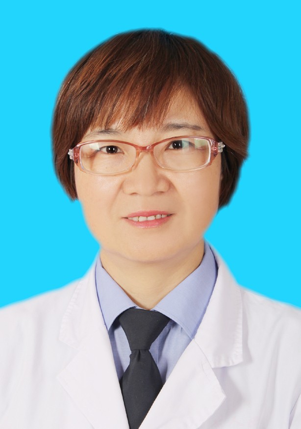 党委委员，副院长，心血管内科主任医师。 王霞