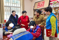情系妇女儿童，关爱特殊群体——医院退休党支部与市残联、社区联合开展主题党日活动