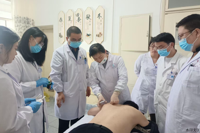我院中西医结合科二病区举办风湿骨病针刀义诊活动 特邀甘肃省中医院专家助力诊疗水平提升
