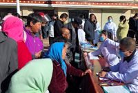 把“医”靠送到家  朵什镇义诊“热”了民心